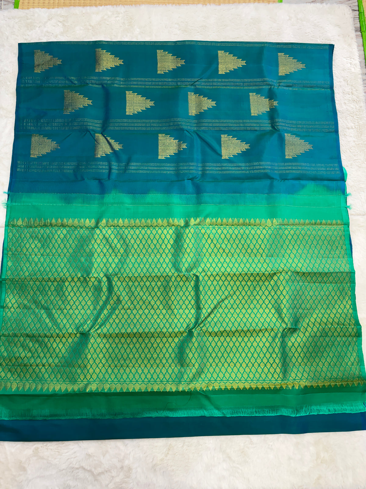 Kanchipuram Pattu Saree — image 2
