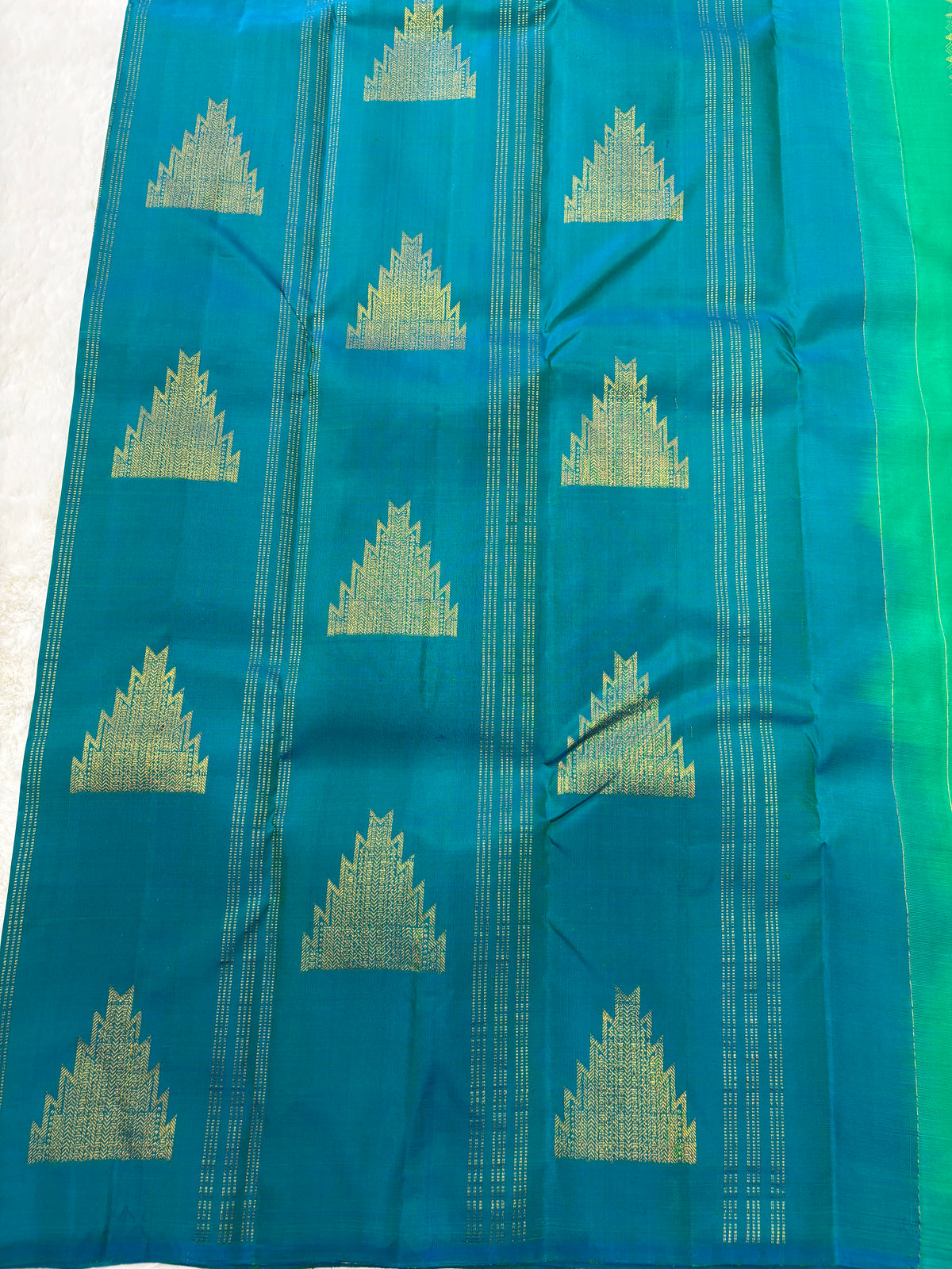 Kanchipuram Pattu Saree — image 3