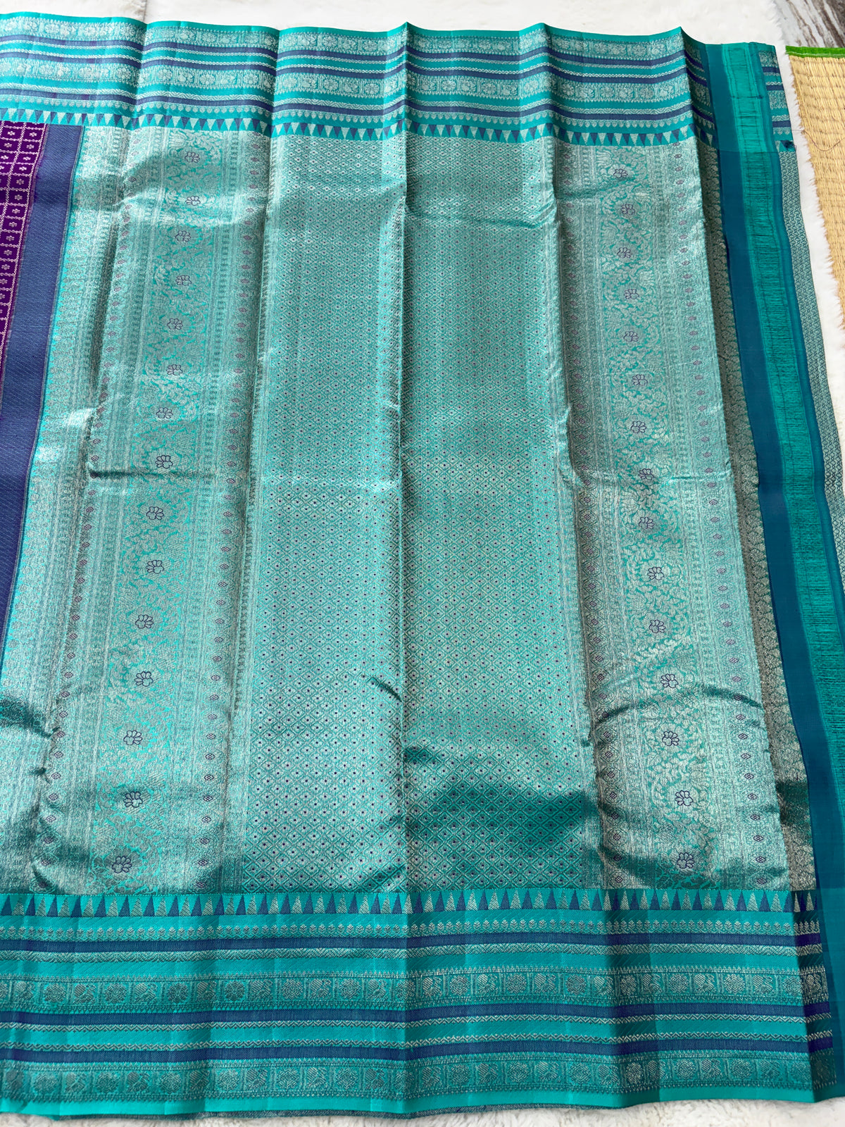 Kanchipuram Pattu Saree — image 4