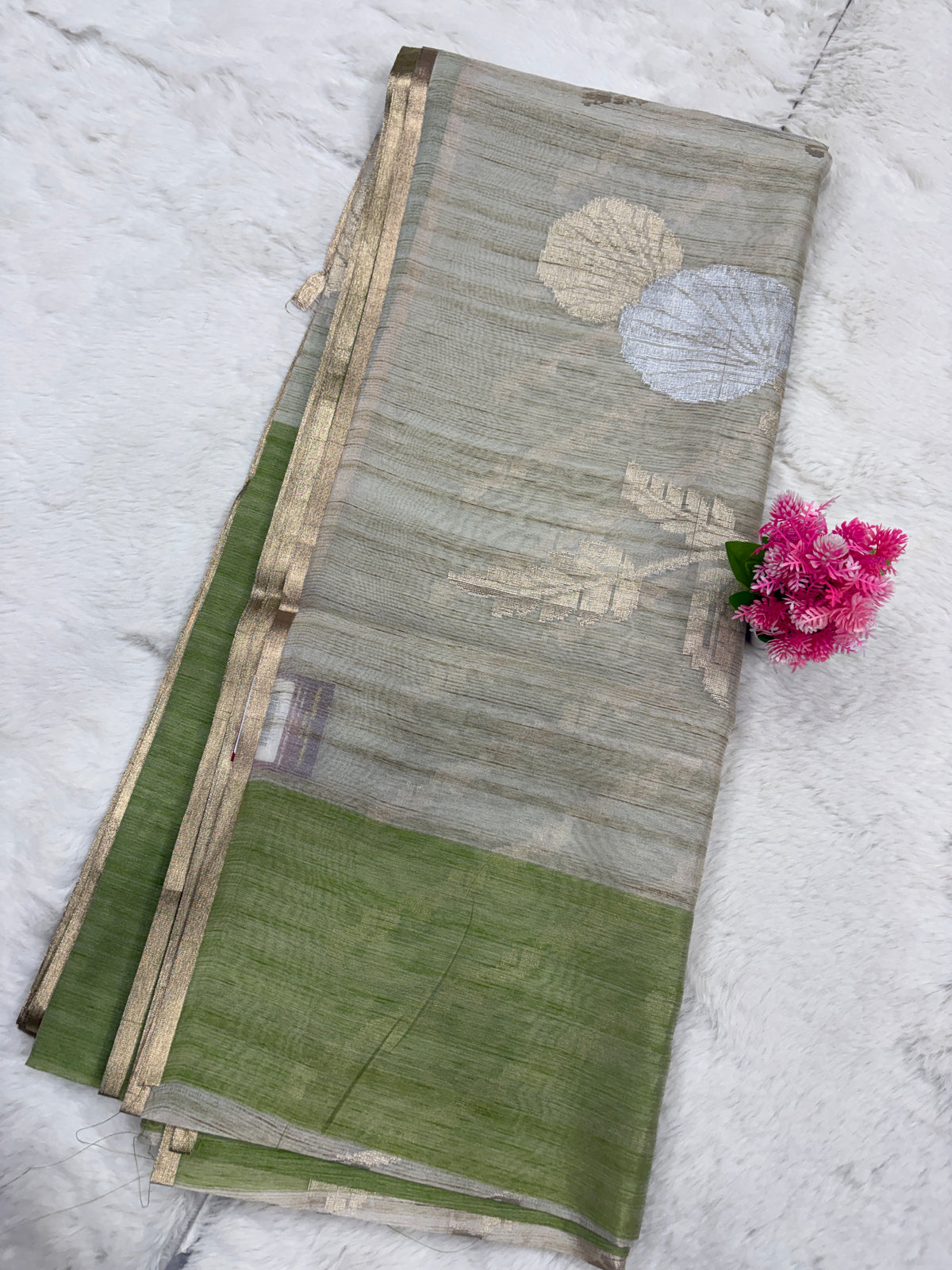 Tussar Tysty — image 1