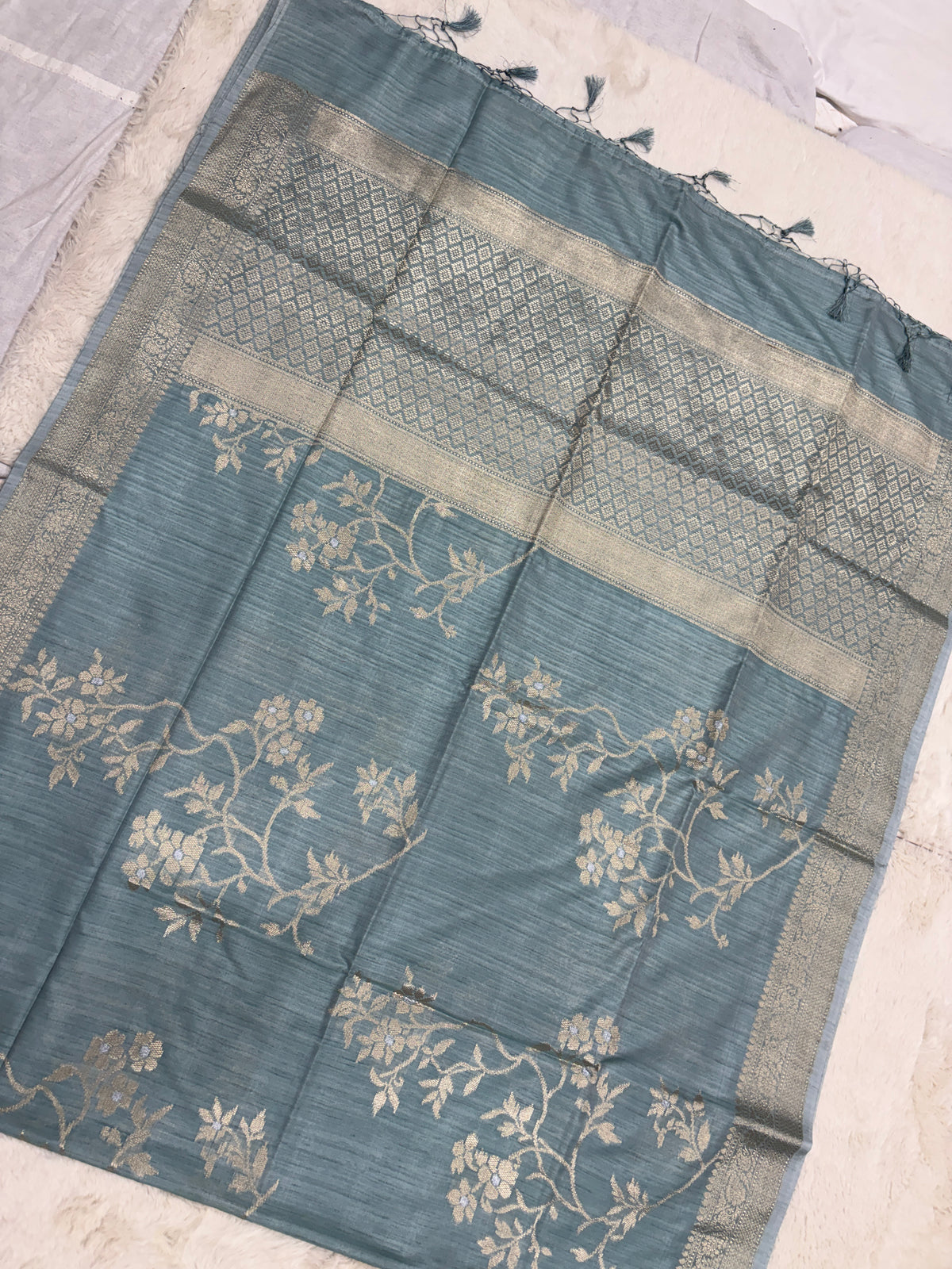 Tussar All Over — image 2