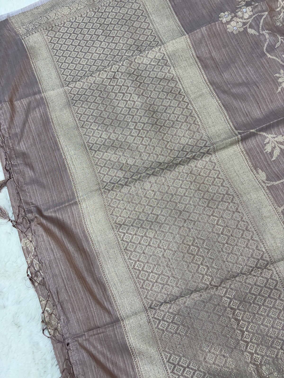 Tussar All Over — image 3